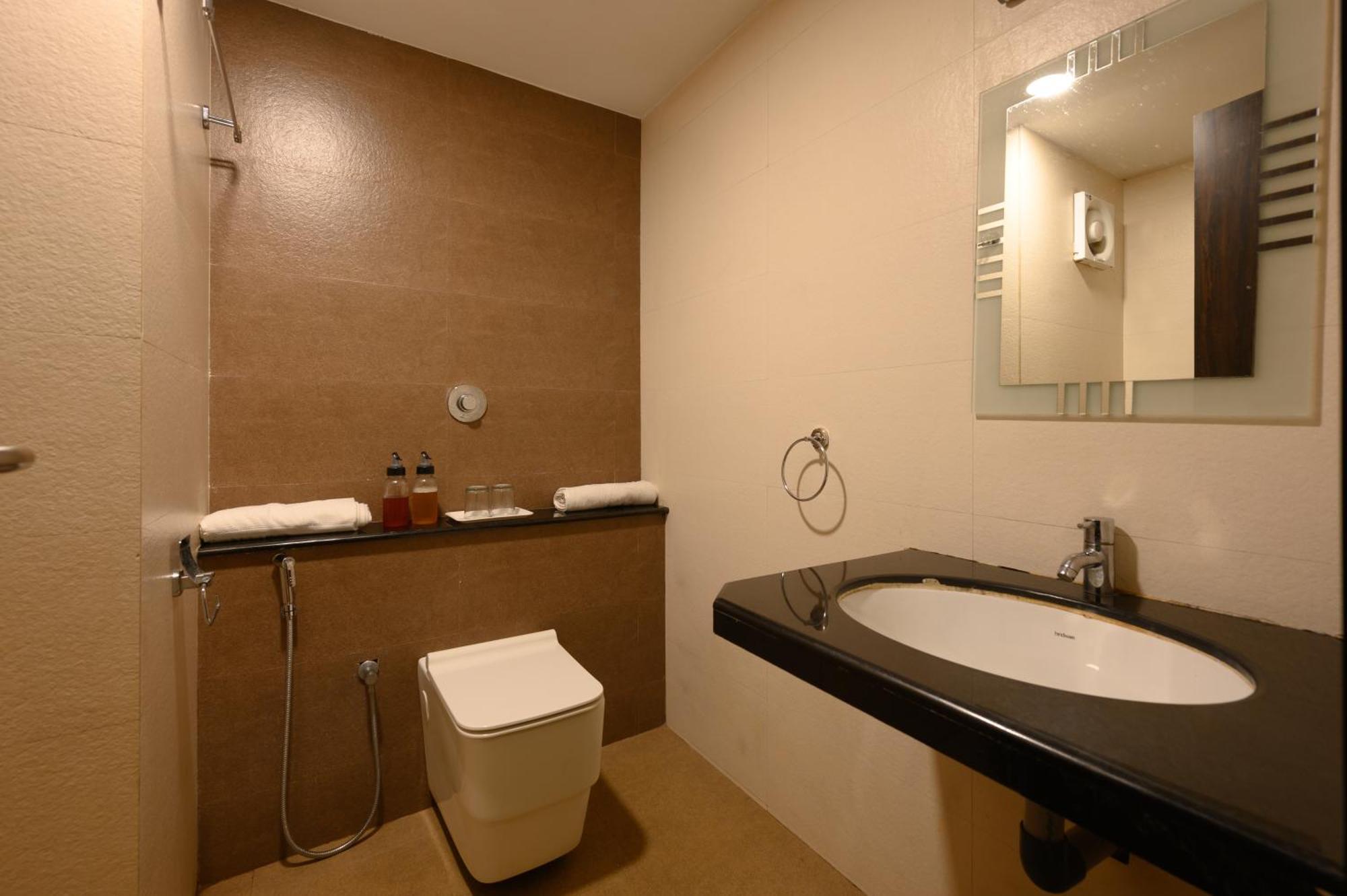 Hotel Samudyatha Inn And Suites Kundapur Εξωτερικό φωτογραφία